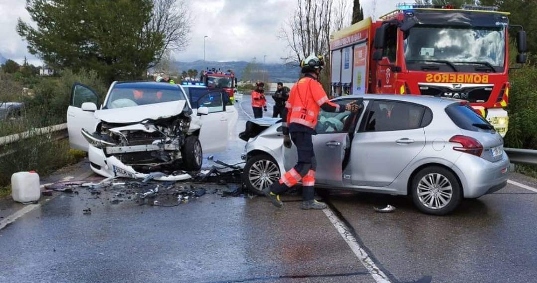 Cuatro heridos en un accidente de tráfico en Ronda