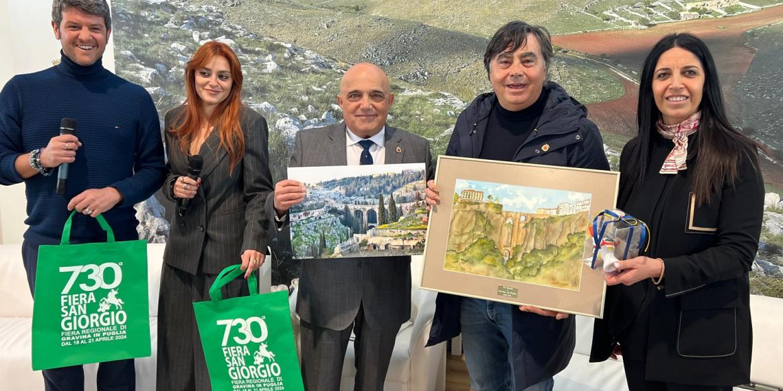 Ronda firma un protocolo para un futuro hermanamiento con la población italiana de Gravina in Puglia