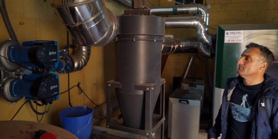 El Ayuntamiento invierte 90.000 euros en diversas mejoras de la piscina municipal cubierta