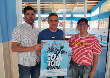 La delegación de Deportes vuelve a colaborar en la IV edición de las ‘brazadas solidarias’ que organiza la Fundación ‘Vicente Ferrer’