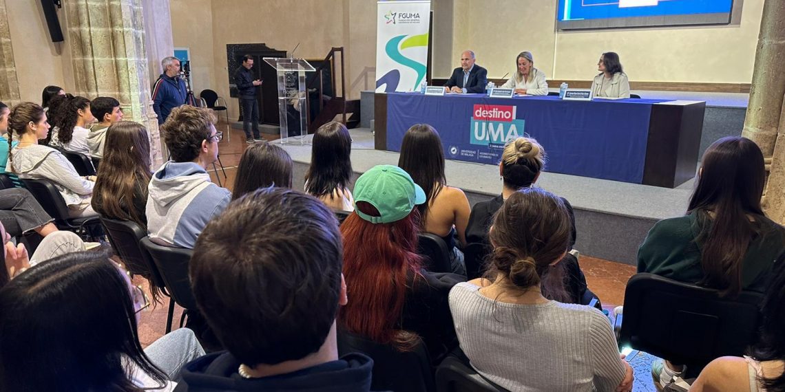 Ronda acoge unas jornadas formativas sobre el acceso a la universidad de la mano de FGUMA