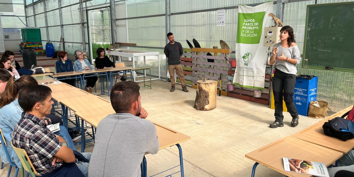 La Diputación organiza en Cuevas del Becerro una jornada sobre agroecología y compostaje en la economía circular