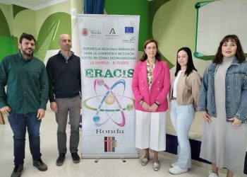 El Ayuntamiento presenta el inicio de una nueva edición del programa ‘Eracis+’ que buscará la inserción laboral de personas vulnerables