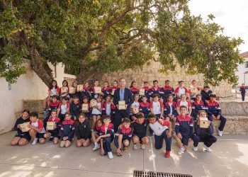 Fundación Unicaja promueve la protección de la biodiversidad con la instalación de 200 cajas nido en la provincia de Málaga