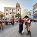 El pasacalle de Ronda Romántica da el pistoletazo de salida a los actos centrales de la fiesta