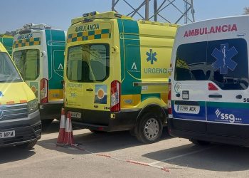 El transporte sanitario en la Serranía de Ronda pasa de dos a cinco ambulancias