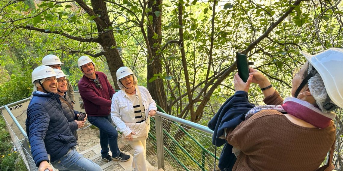 El Camino del Desfiladero adapta su horario a la temporada estival