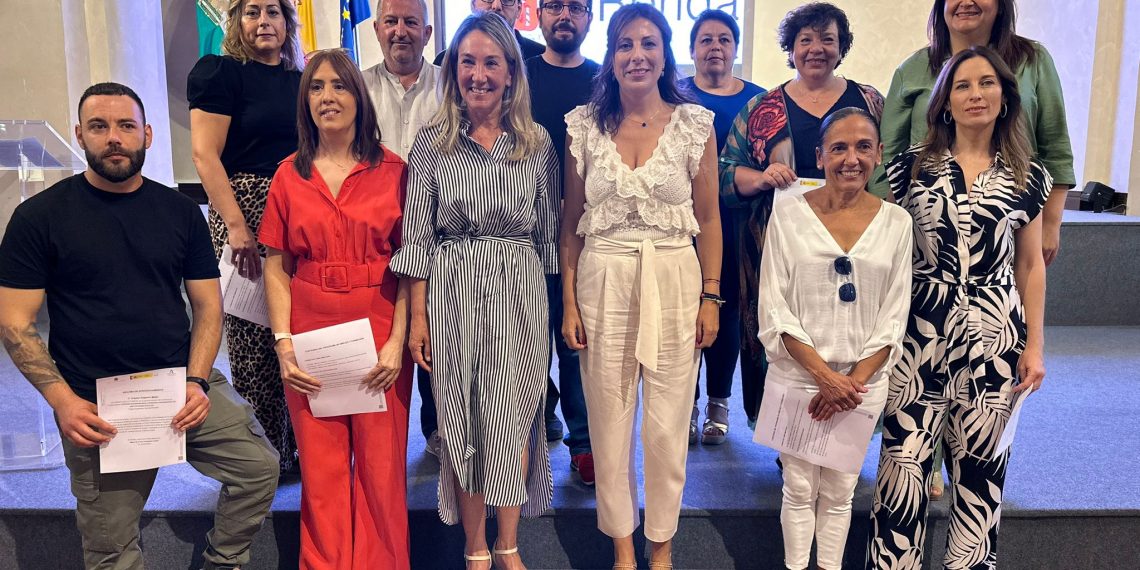 Una quincena de alumnos de Ronda finaliza el curso de atención sociosanitaria dirigido a desempleados