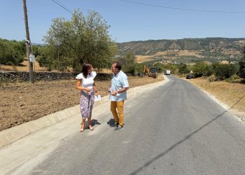 El Ayuntamiento invertirá este año 800.000 euros en arreglo de caminos más los dos millones que destinará la Junta de Andalucía