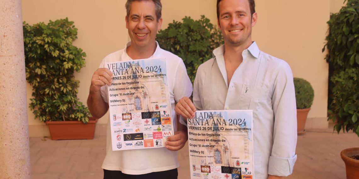 La Hermandad del Huerto recupera, tras quince años, la Velada de Santa Ana con la colaboración de la delegación de Participación Ciudadana