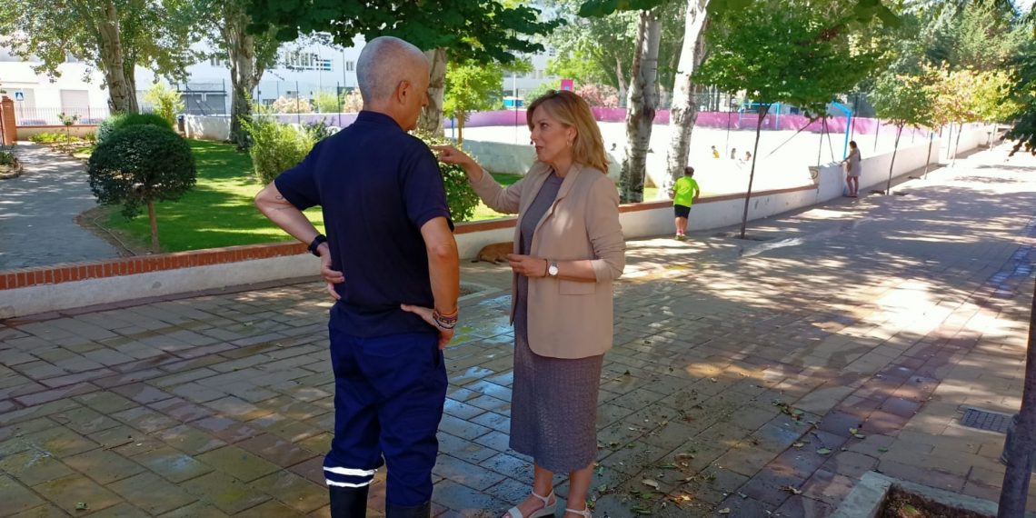 Soliarsa inicia una campaña de refuerzo de la limpieza de los parques infantiles y de los contenedores durante los meses de verano