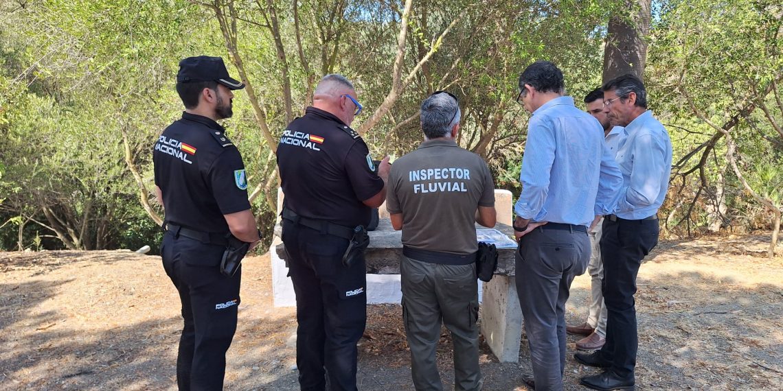 La Junta realiza controles en el río Guadiaro para evitar el riego ilegal
