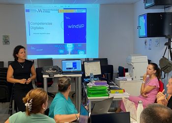 La Diputación formará en competencias digitales básicas a un centenar de personas de la Serranía de Ronda