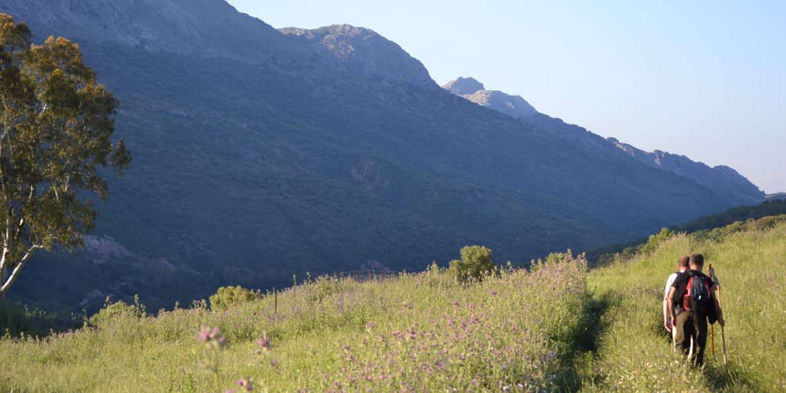 La Diputación adjudica por 664.000 euros el mantenimiento de 553 kilómetros de senderos de gran recorrido