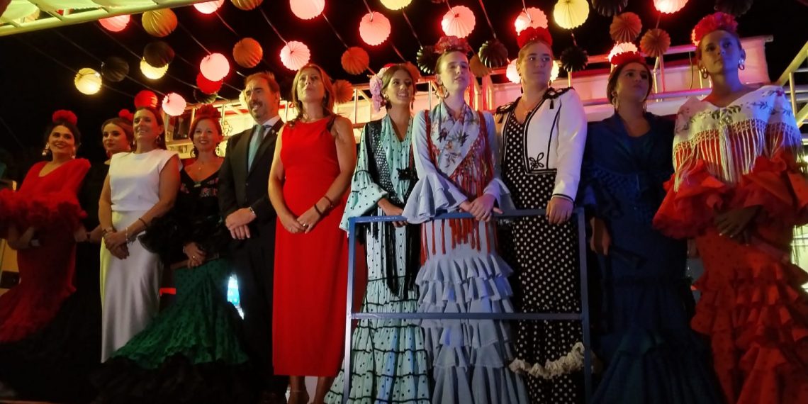 Arranca la feria y fiestas de Pedro Romero con la cabalgata, el encendido del alumbrado artístico y la apertura del Real