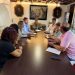 El ayuntamiento de Ronda se reúne con la Plataforma de AMPAS de la Escuela Pública para mejorar el transporte de estudiantes