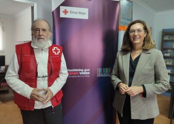 El Ayuntamiento y Cruz Roja presentan una nueva campaña de donación de sangre y un espectáculo organizado conjuntamente con motivo del 25N
