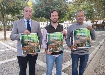 El Ayuntamiento colabora con la Hermandad del Santo Entierro y la AA.VV del barrio de San Francisco en su tradicional tostón de castañas