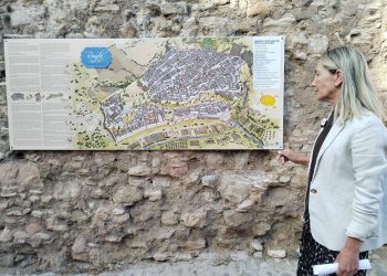 El Ayuntamiento renueva los paneles informativos y divulgativos en lugares de especial interés patrimonial y turístico