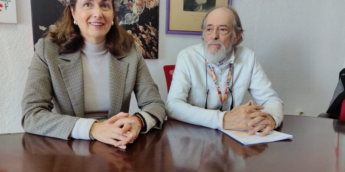 El Ayuntamiento envía 35 palets de ayuda con todo tipo de productos a Valencia y apoya la campaña de recaudación de fondos de Cruz Roja