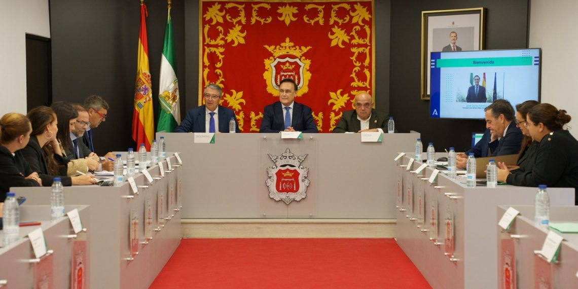 La Junta constituye la Comisión de Emprendimiento de Málaga para coordinar las medidas de todos los agentes implicados en el territorio