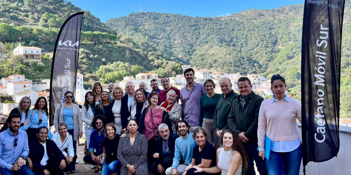 Benarrabá da a conocer su potencial en un encuentro con treinta empresarios de Málaga