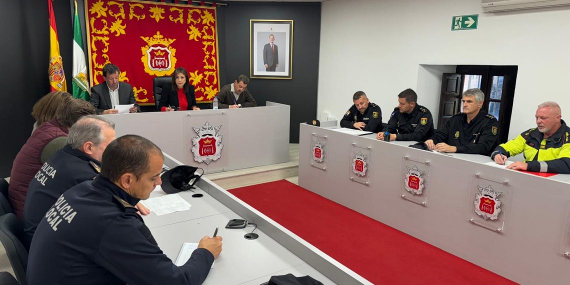 El Ayuntamiento reforzará la presencia policial los días centrales de las próximas fiestas navideñas