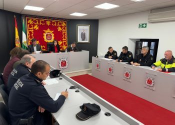 El Ayuntamiento reforzará la presencia policial los días centrales de las próximas fiestas navideñas