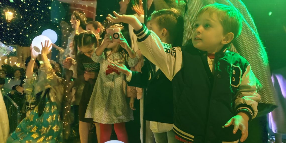 Más de un millón de luces iluminan Ronda por Navidad