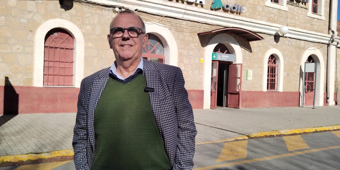 El PSOE de Ronda saca pecho por los nuevos trenes en la línea de Algeciras-Madrid