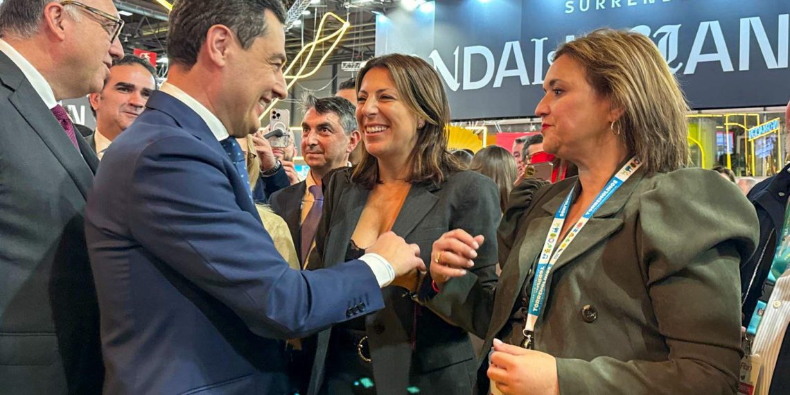 Ronda presume del Camino del Desfiladero y anuncia sus avances ante el sector en la jornada inaugural de FITUR