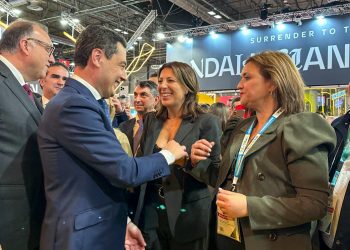 Ronda presume del Camino del Desfiladero y anuncia sus avances ante el sector en la jornada inaugural de FITUR