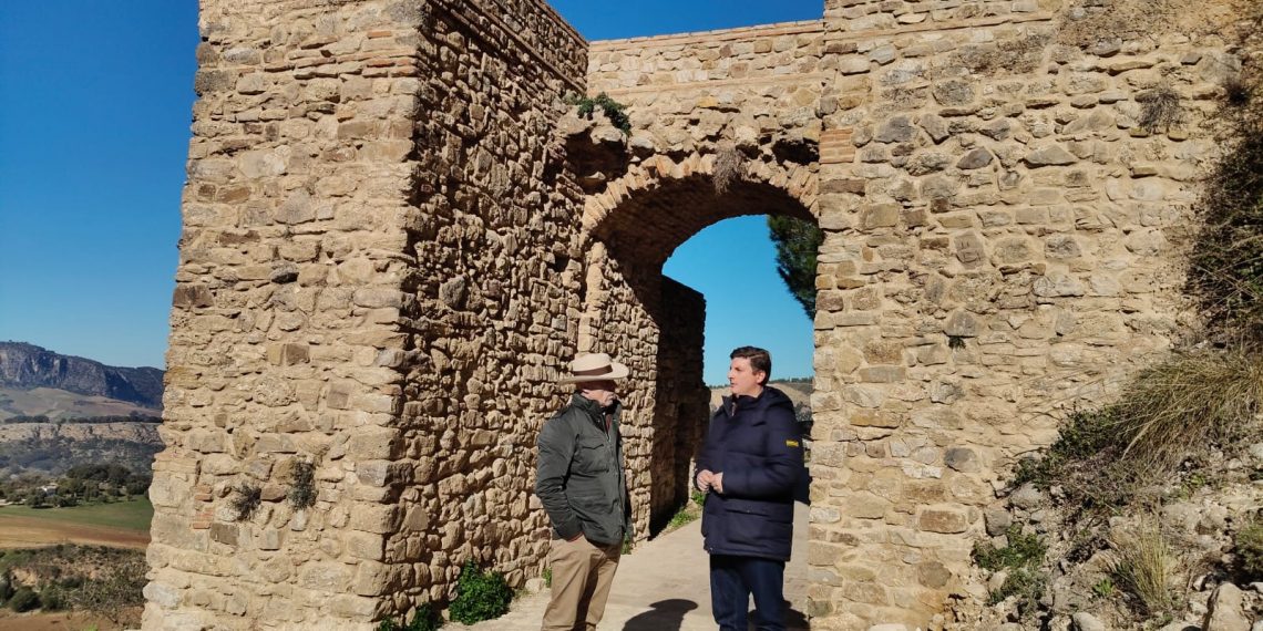 El Ayuntamiento recupera el camino de la Puerta del Viento, creando así un recorrido circular por las murallas y la antigua medina musulmana