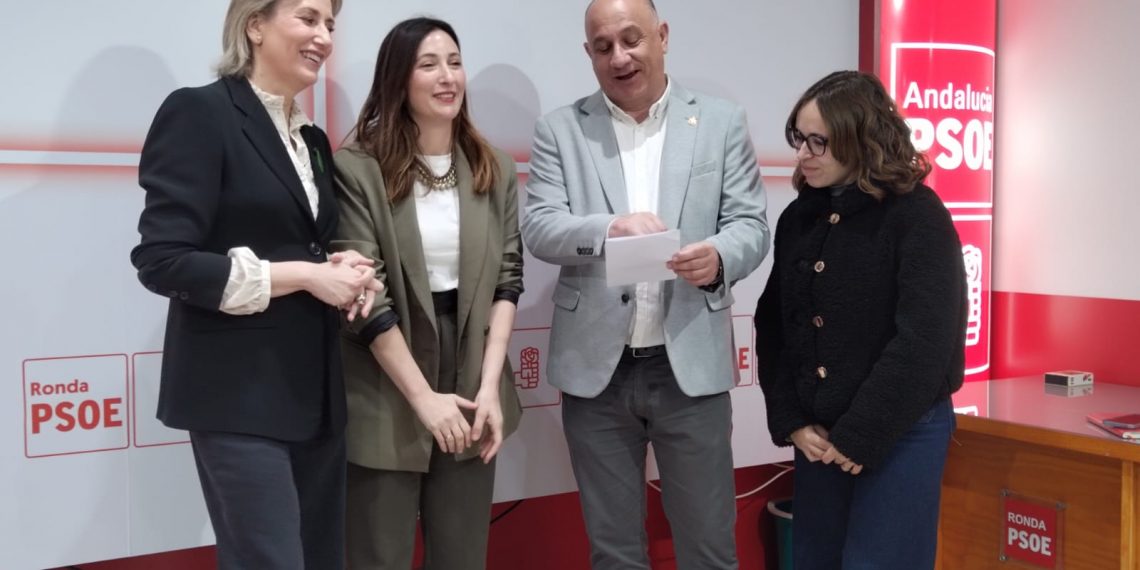 El PSOE reivindica la gestión del gobierno de Sánchez a propósito de la subida de las pensiones