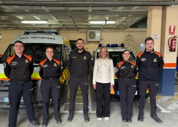 Voluntarios de Protección Civil de Ronda, reconocidos por el Ayuntamiento de Moncada por su labor tras la DANA
