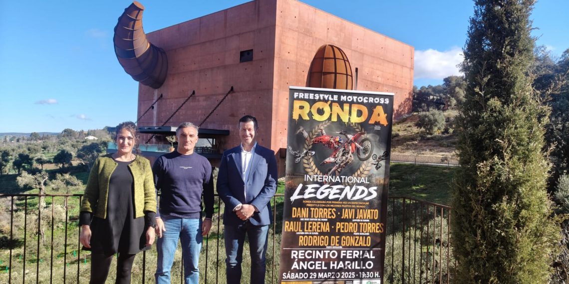 Ronda acoge por primera vez un espectáculo de motocross ‘freestyle’ con campeones nacionales e internacionales