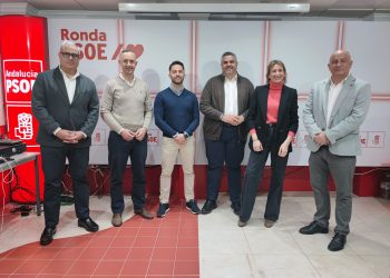 El PSOE solicita a la Junta y a la Diputación ayudas para autónomos, trabajadores y empresas afectadas por el corte de la carretera A-397