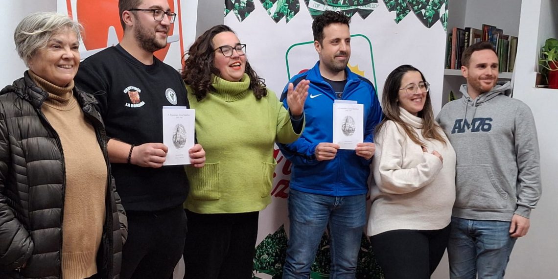 IU hace entrega de los premios del certamen de Carnaval Francisco Cruz Sánchez
