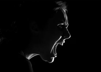 Una veintena de mujeres pondrán en escena la obra ‘Un grito en la oscuridad’ dentro de los actos programados con motivo del 8M