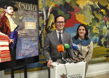 Comienzan los actos previos de ‘Ronda Romántica 2025’ con la gran Gala y la Pasarela que se celebrarán el día 25 de abril