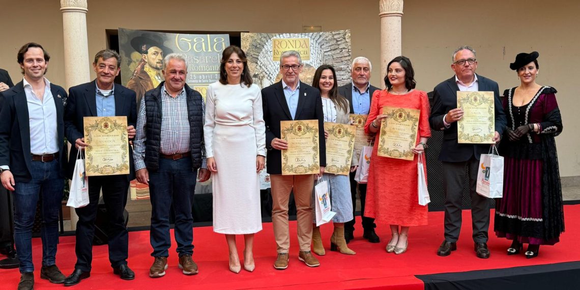 Una gran gala y la tradicional ‘pasarela romántica’ abren la programación de actos previos de la edición de este año de Ronda Romántica