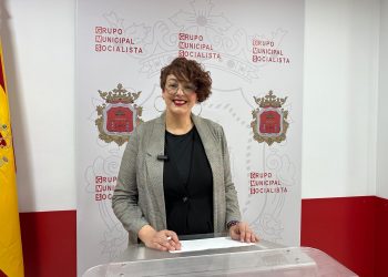 El PSOE critica la falta de conserjes en los centros cívicos