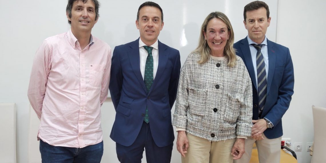 Unos talleres informarán a los mayores rondeños sobre el uso de internet y sus herramientas para reducir la brecha digital