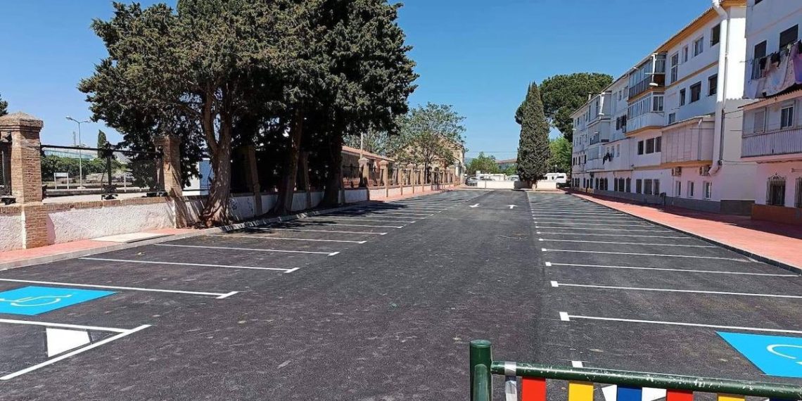 El Ayuntamiento invertirá 420.000 euros en la creación y ampliación de dos parques infantiles