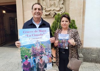 Las pedanías de Ronda comienzan su calendario de fiestas de primavera con las Cruces de Mayo de La Cimada 