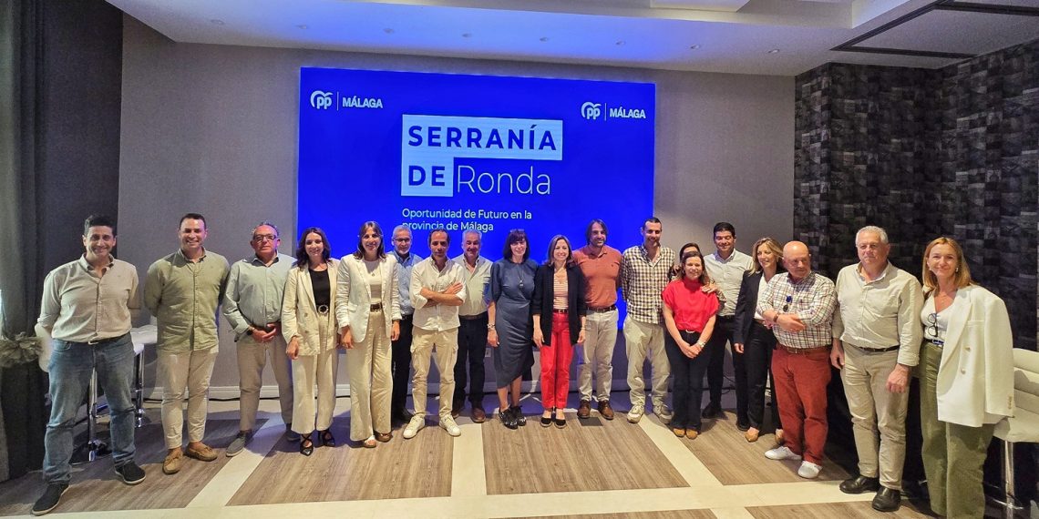 Patricia Navarro: “Con los 1.500 millones de euros que el Gobierno quita a los andaluces cada año se podrían hacer tres autovías de Ronda”