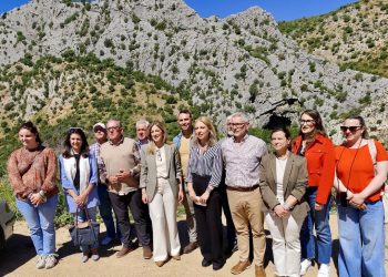 La Diputación inyecta más de 13 millones de euros en la Comarca de Ronda para modernizar carreteras y apoyar a los ayuntamientos