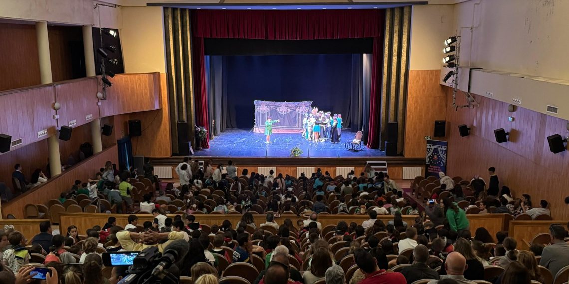 Pistoletazo de salida al X Certamen de Teatro en el Aula – TACIR 2025