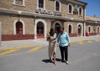 La alcaldesa de Ronda pide al Gobierno la mejora urgente de las comunicaciones e infraestructuras ferroviarias