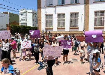 Detenido al padrastro de la alumna del colegio Juan Carrillo que amenazó de muerte al director